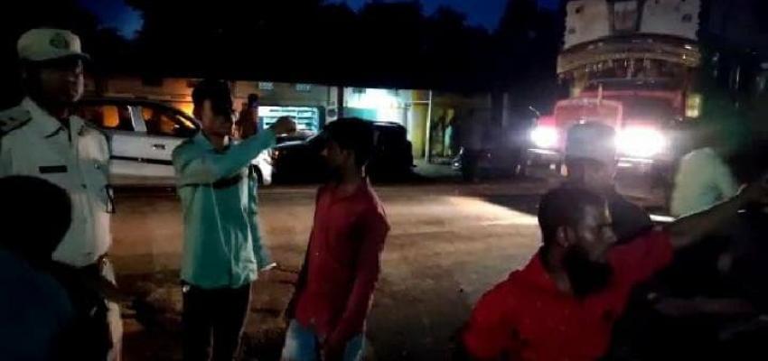 Mizoram bound vehicles attacked by angry mob at Lailapur: CRPF fails to intervene