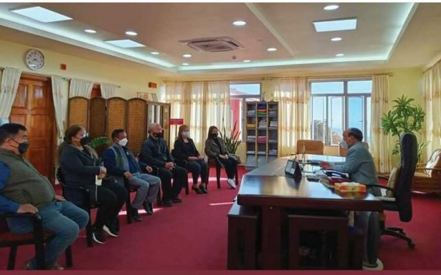 CM Zoramthanga assures  Mizo merchants that all shops will be opened on a daily basis