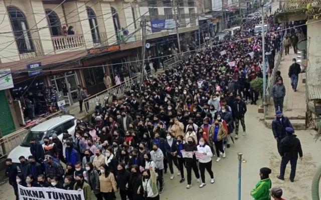 Champhai protests against the growing smuggling business: Demands for the retraction of DC transfer order