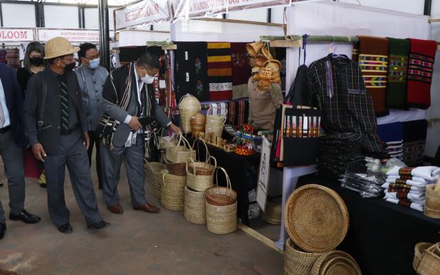 State Handloom Expo 2022 inaugurated by Dr. R. Lalthangliana