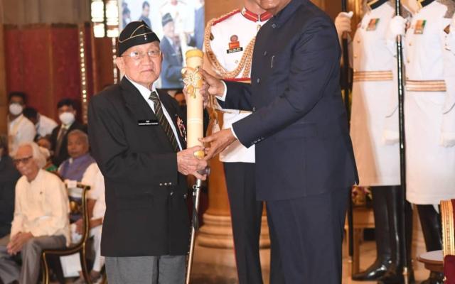 Padma Shri awarded to two Mizo men: Lalbiakthanga, 95 yrs (Literature and Education- Journalism) and C. Kamlova (Literature and Education)